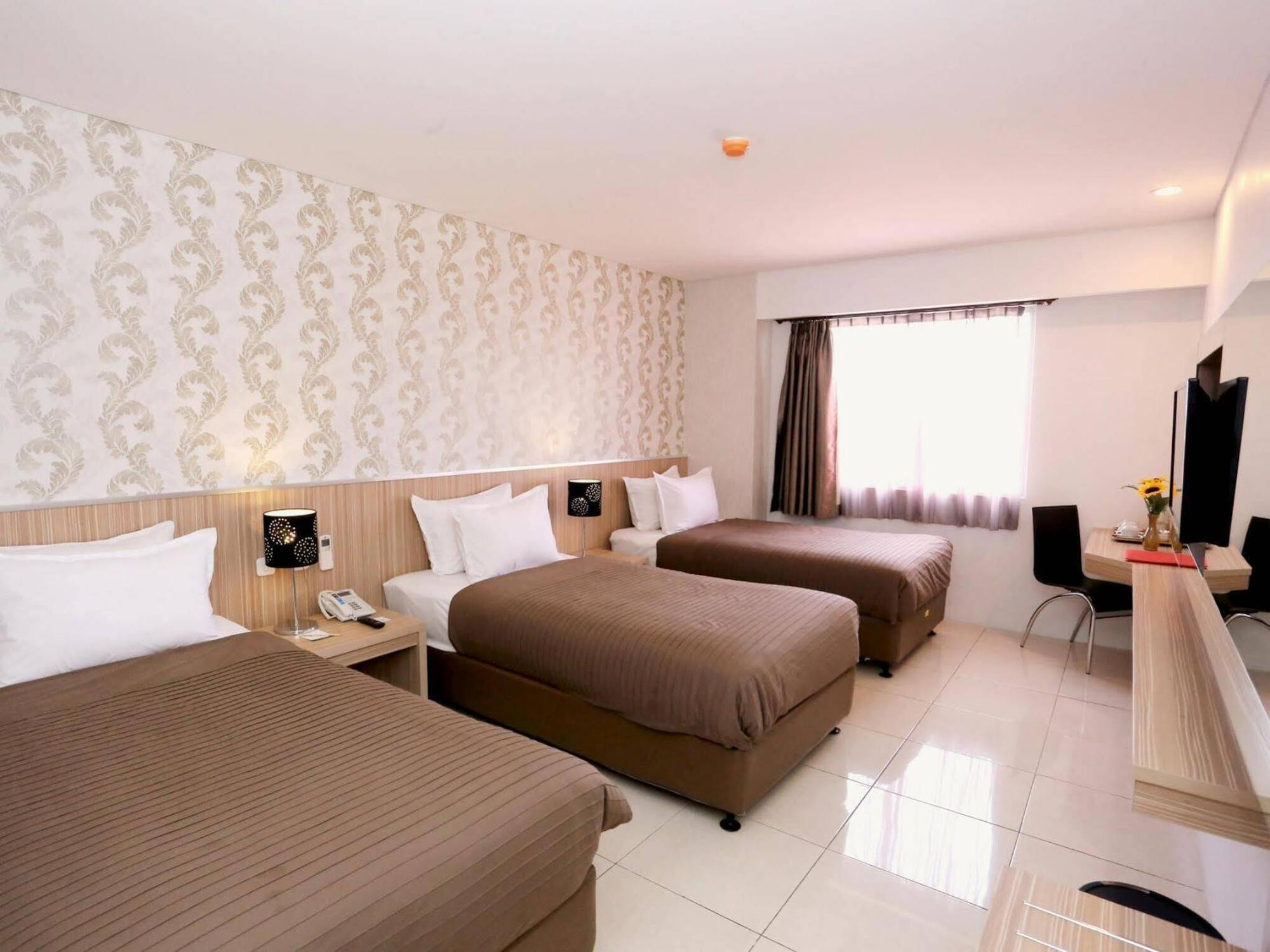 Grand Hap Solo Hotel Екстериор снимка